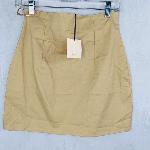 superdown Ariane Mini Skirt in Khaki - Picture 5 of 5